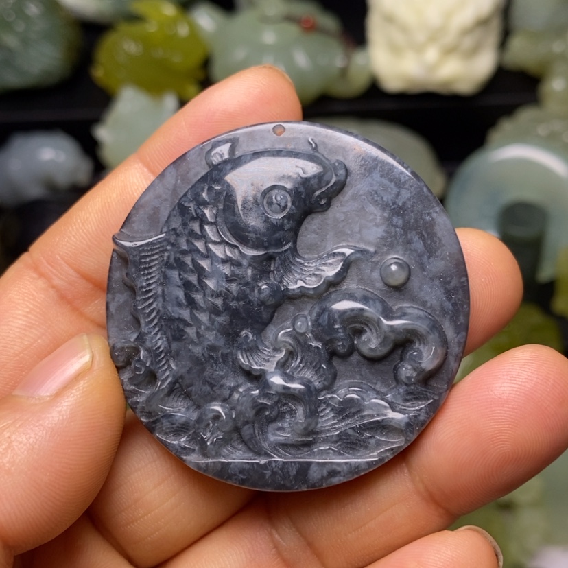 【闪购商品】蛇纹石玉颈饰未镶嵌