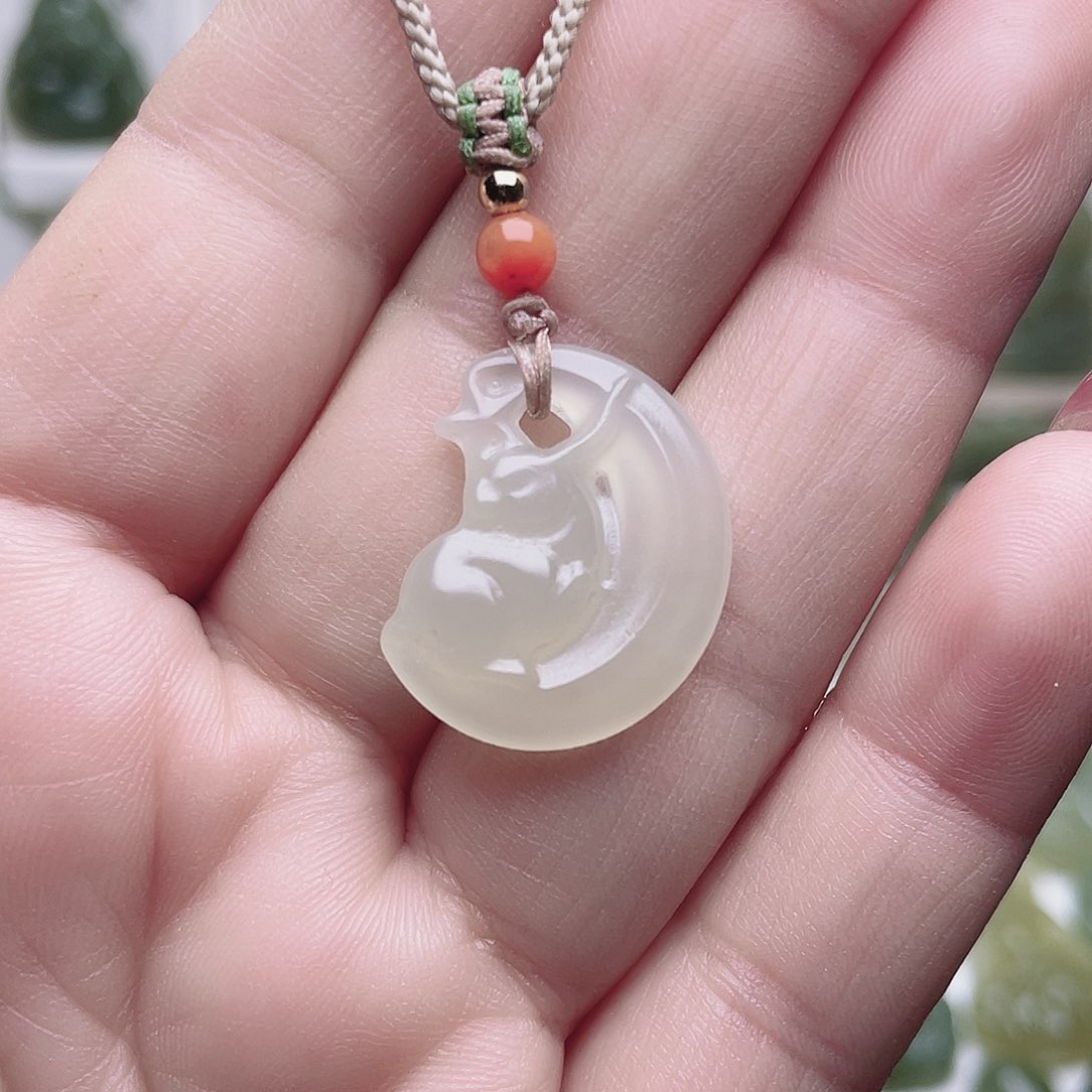 和田玉颈饰未镶嵌