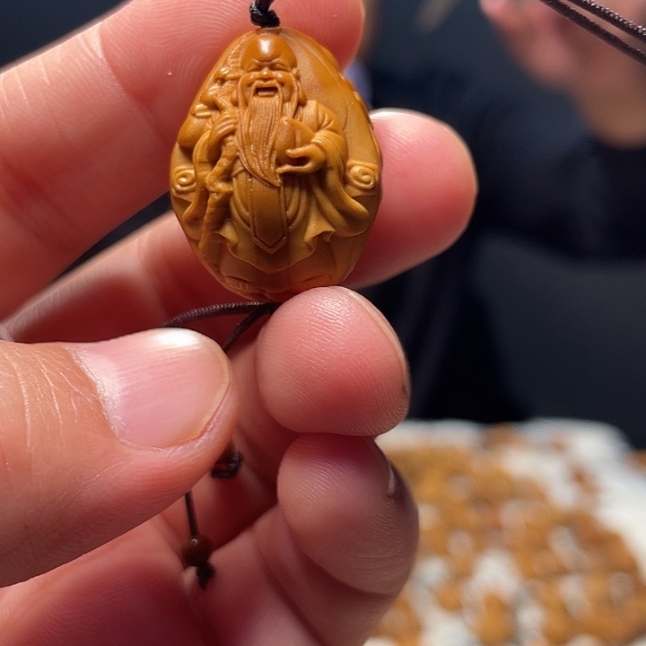 橄榄核吊坠橄榄核