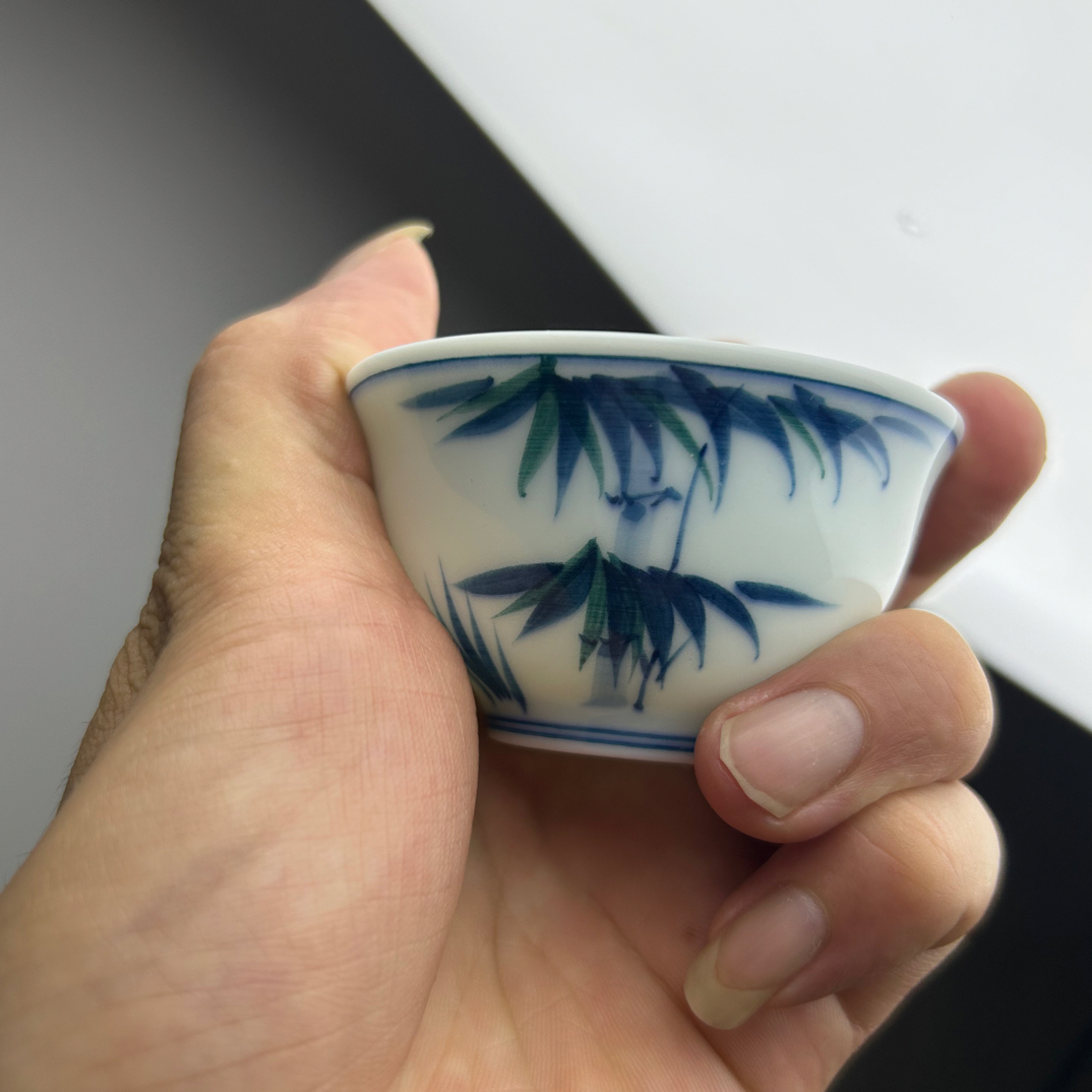 景德镇青花釉下彩竹子主人杯