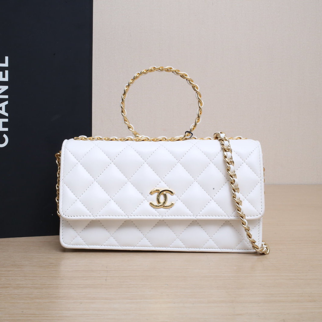 95新 Chanel/香奈儿 【黑黑】 白色 24P 皮穿链圆环手柄 链条包