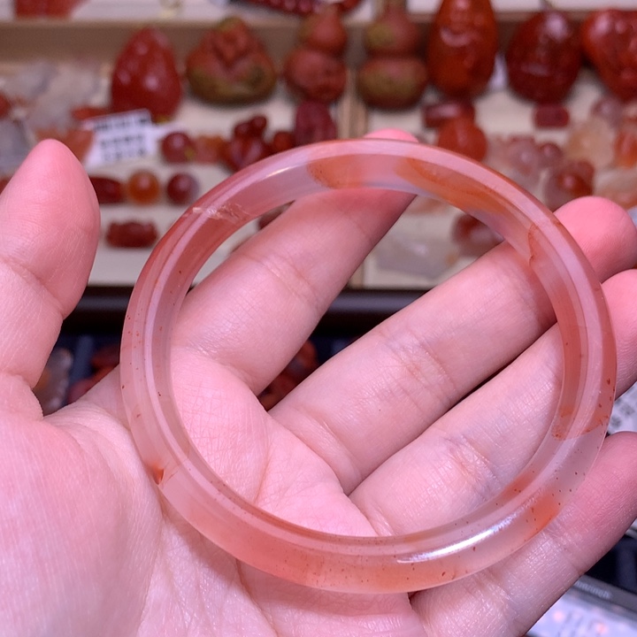 南红玛瑙未镶嵌珠宝半成品冰飘手镯