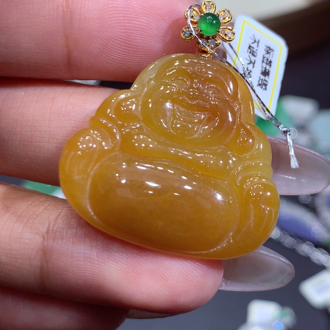 翡翠吊坠(赠链)18K金镶嵌