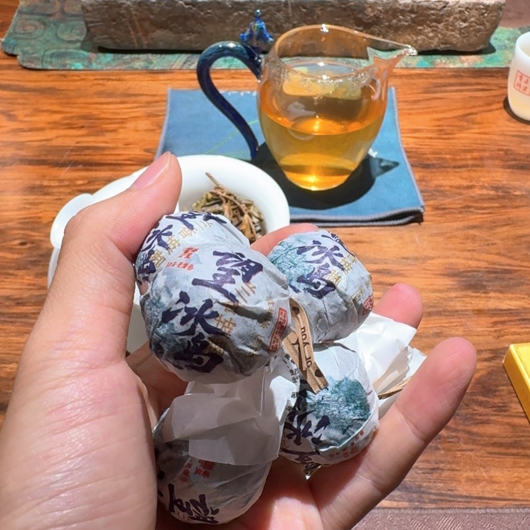 望冰岛（坡脚）2025古树头春10颗