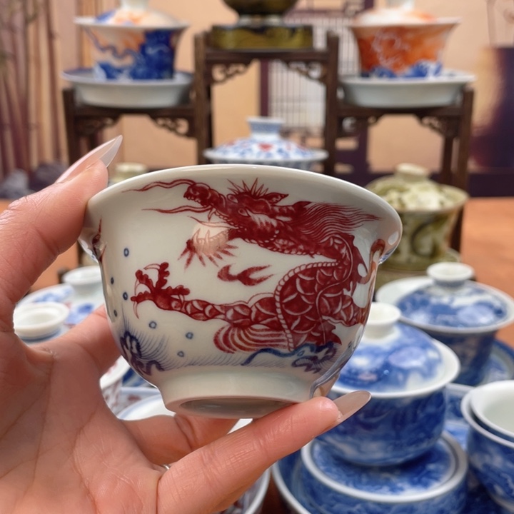 陶摆件鱼化龙压手杯