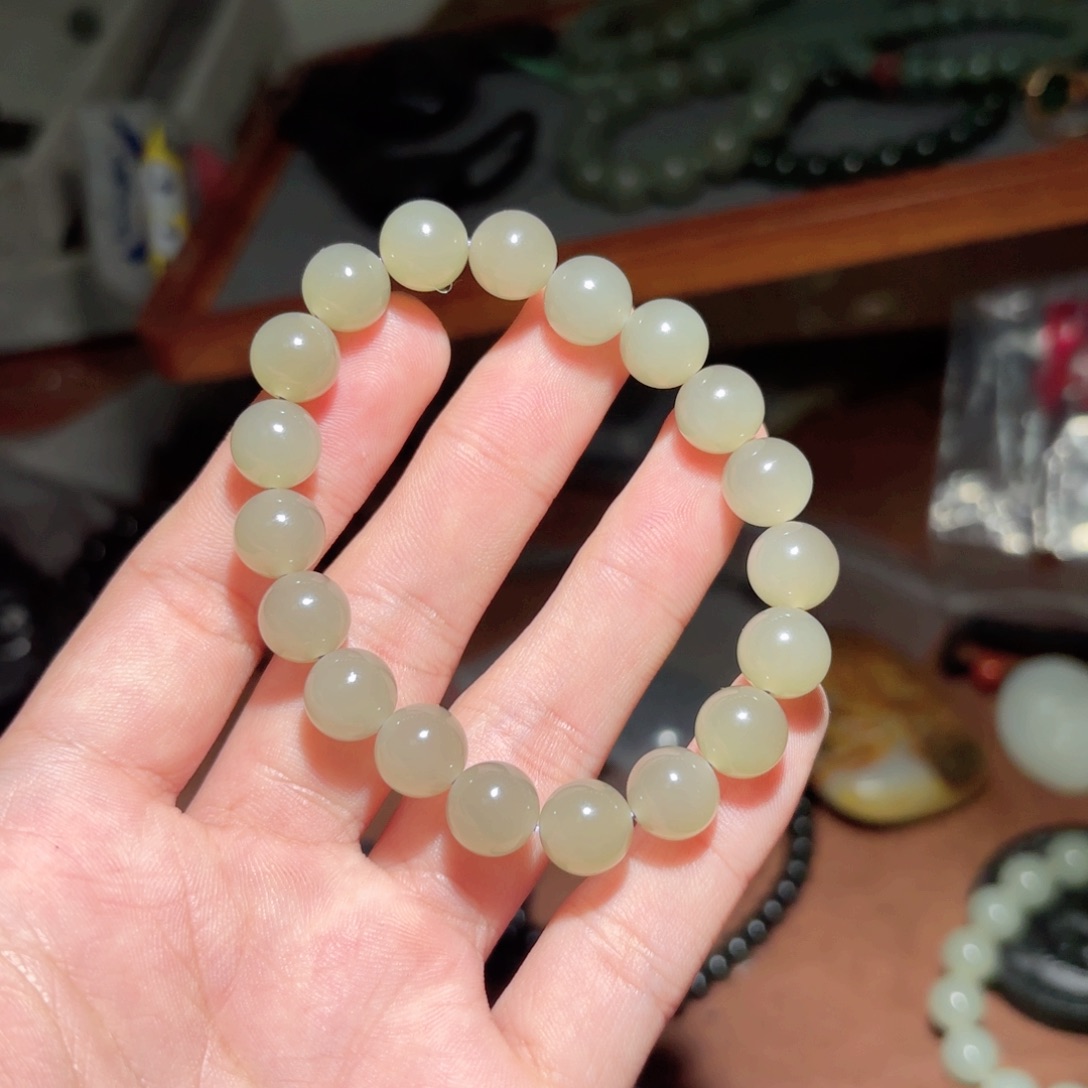 和田玉手链未镶嵌