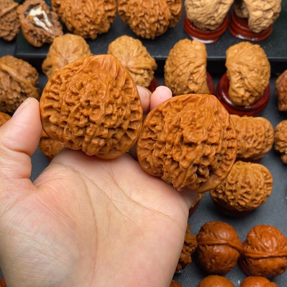 文玩核桃把件49官帽