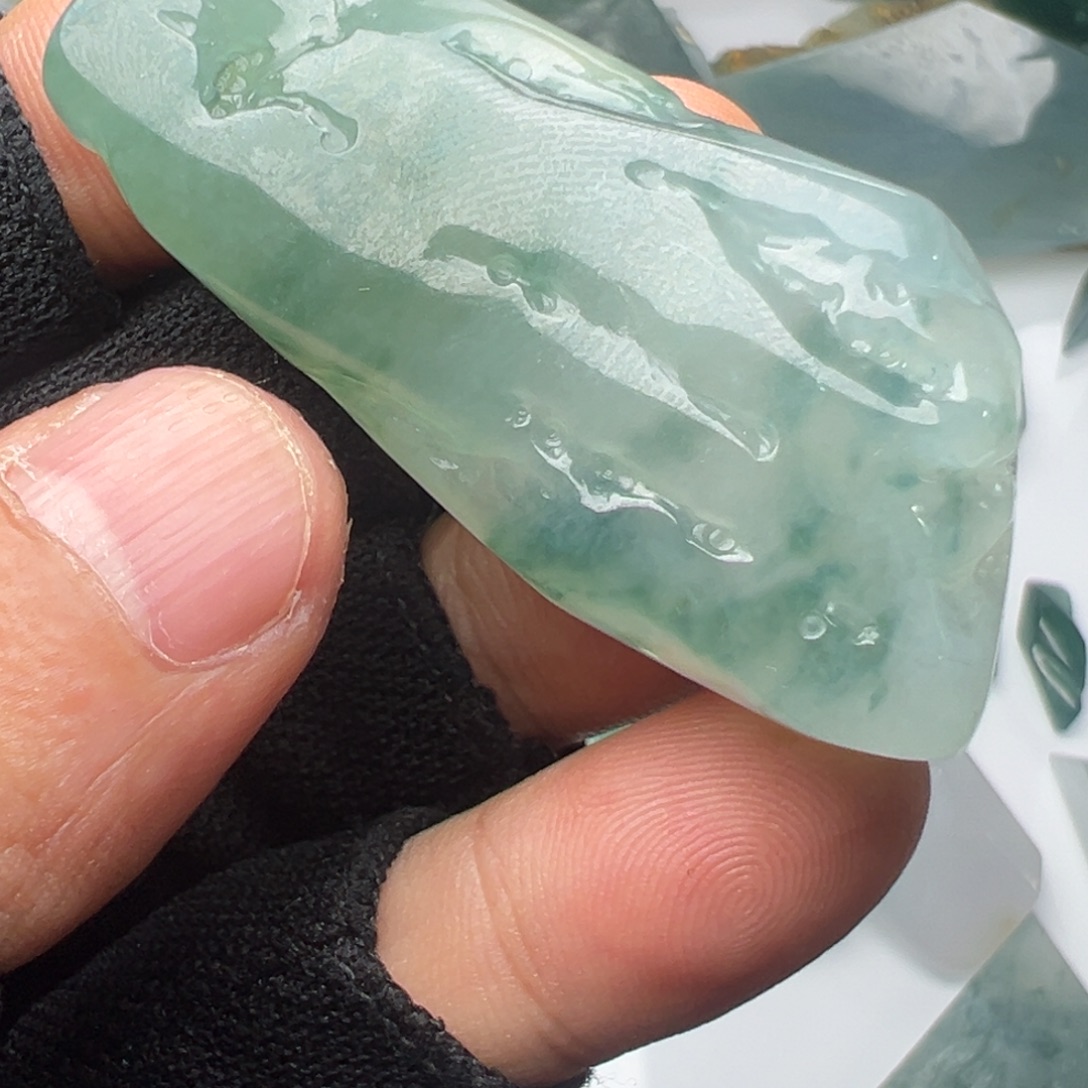 杯***颜定制翡翠未镶嵌不包工