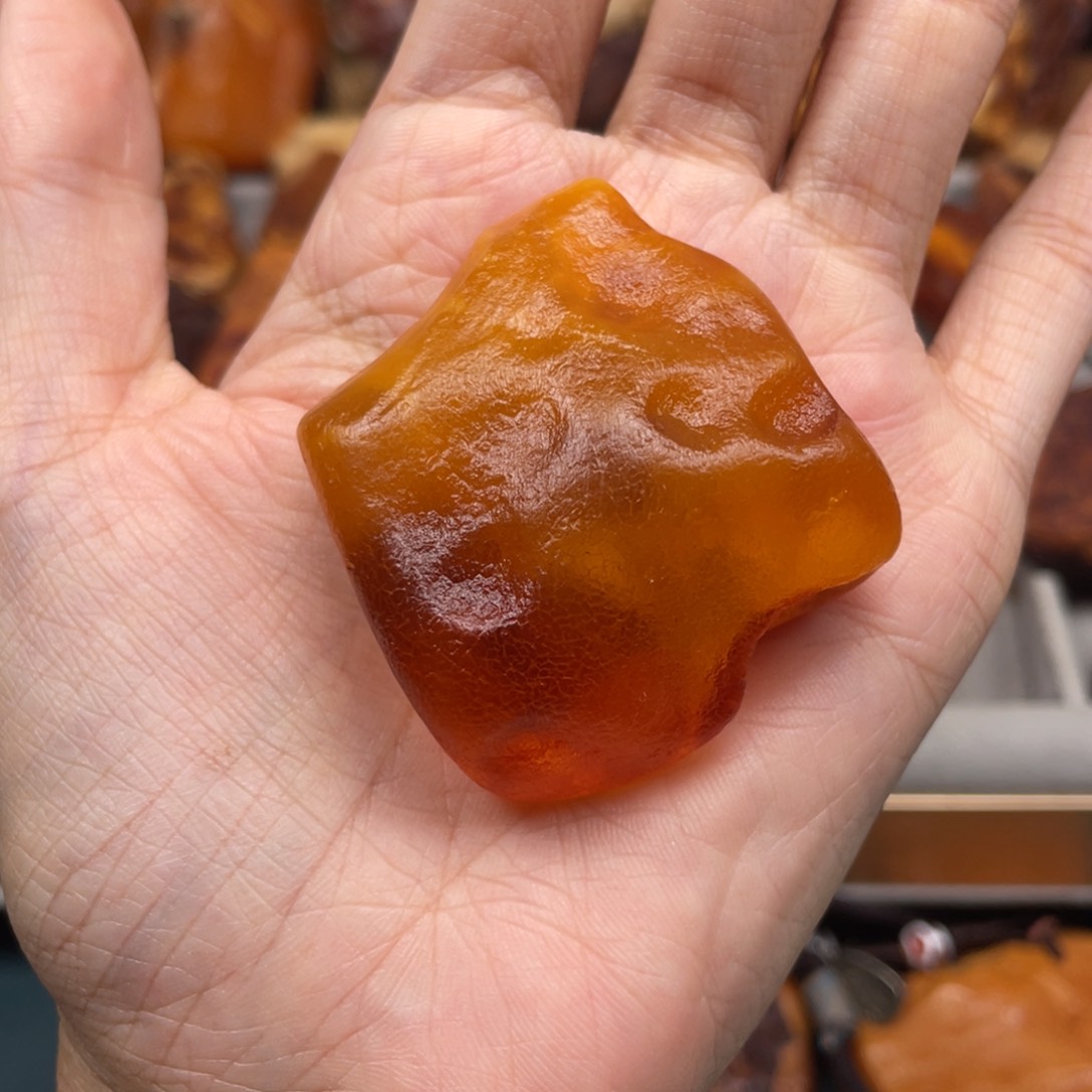 未镶嵌蜜蜡珠宝奇石