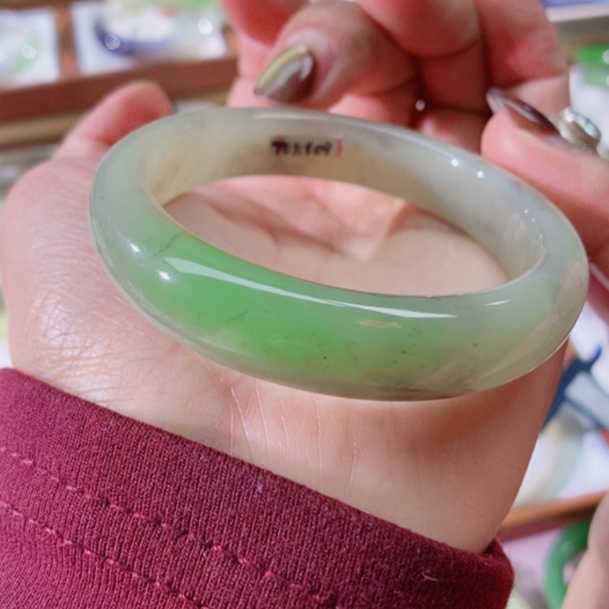 【闪购商品】未镶嵌手镯和田玉（翠青玉）