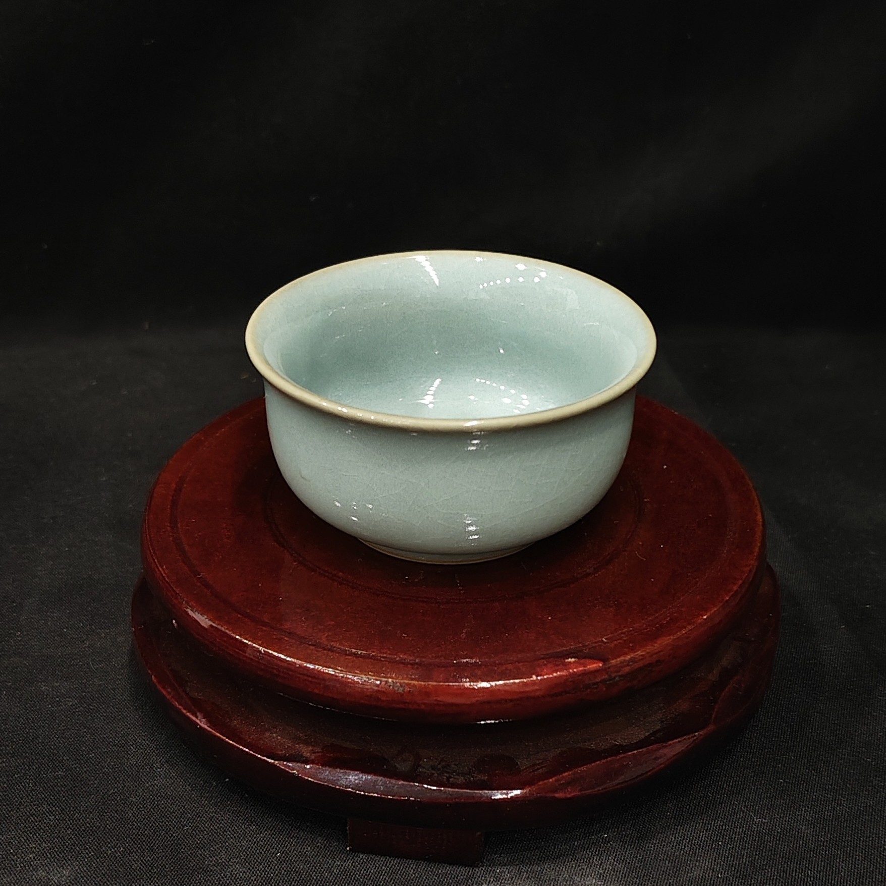 原产地原矿原釉汝瓷天青釉如意品茗杯（开片）