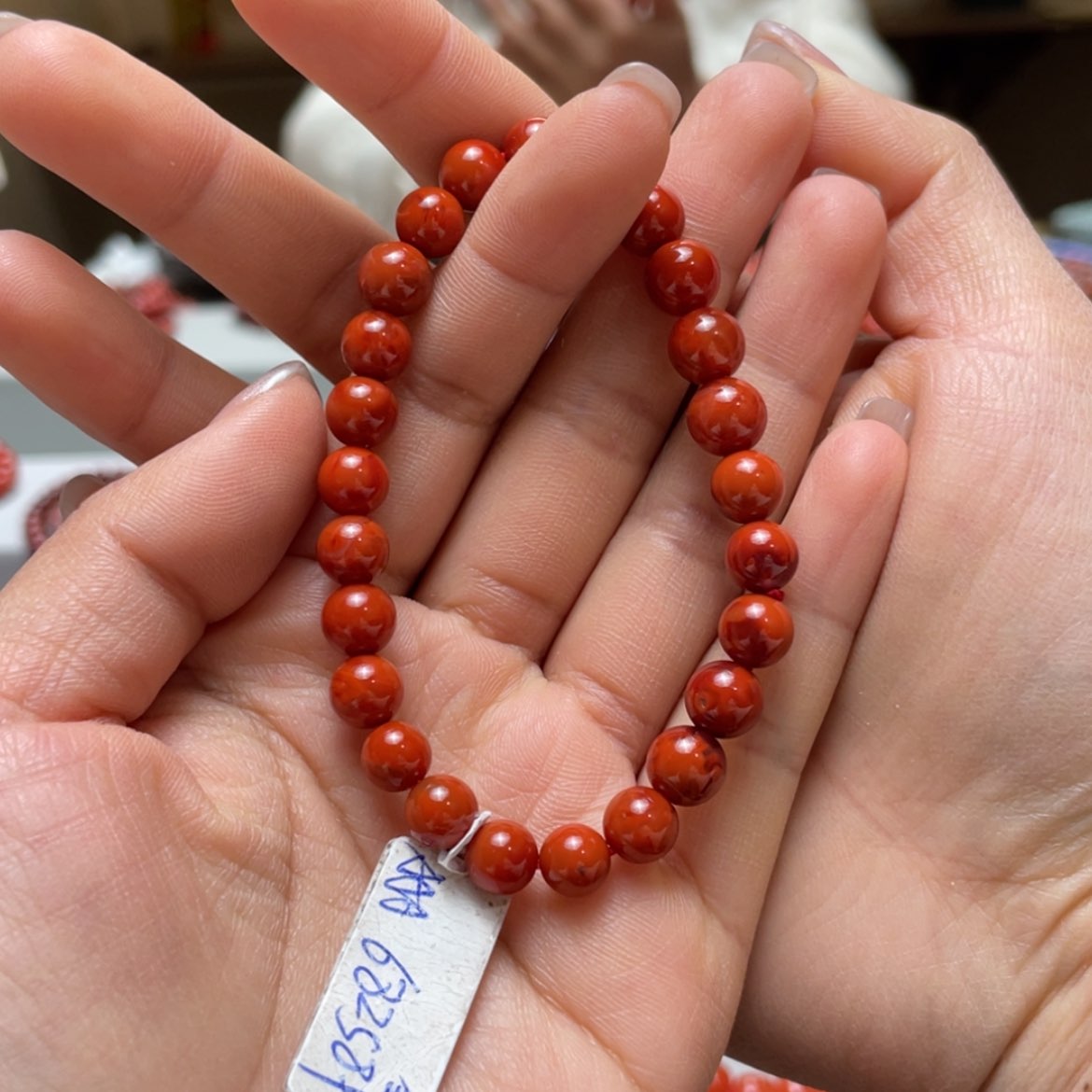 【闪购商品】南红玛瑙手串未镶嵌生****们