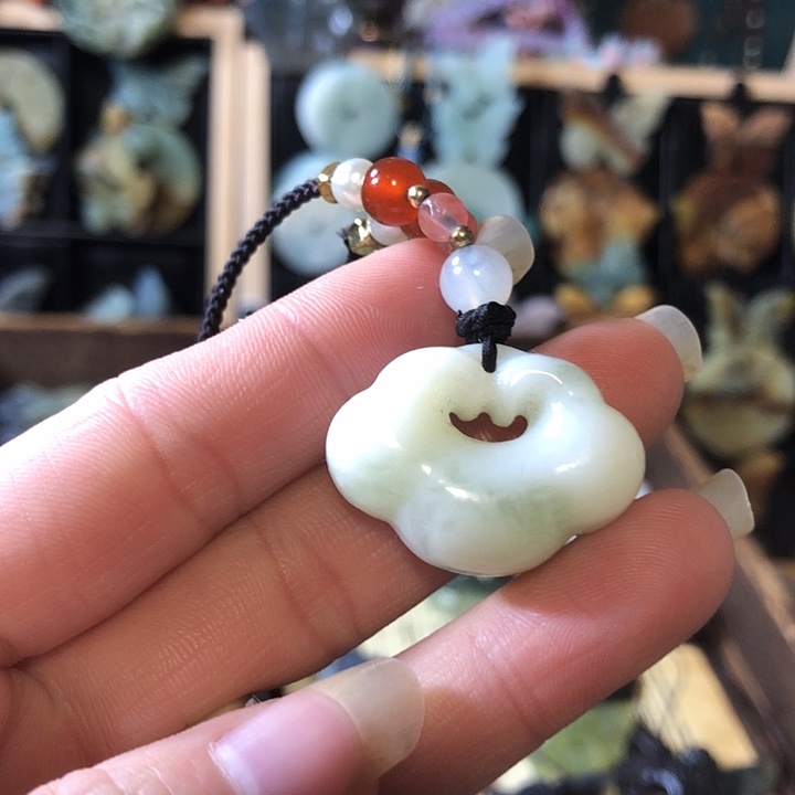 岫玉未镶嵌岫玉挂件