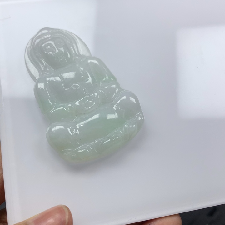 翡翠合金颈饰uygb
