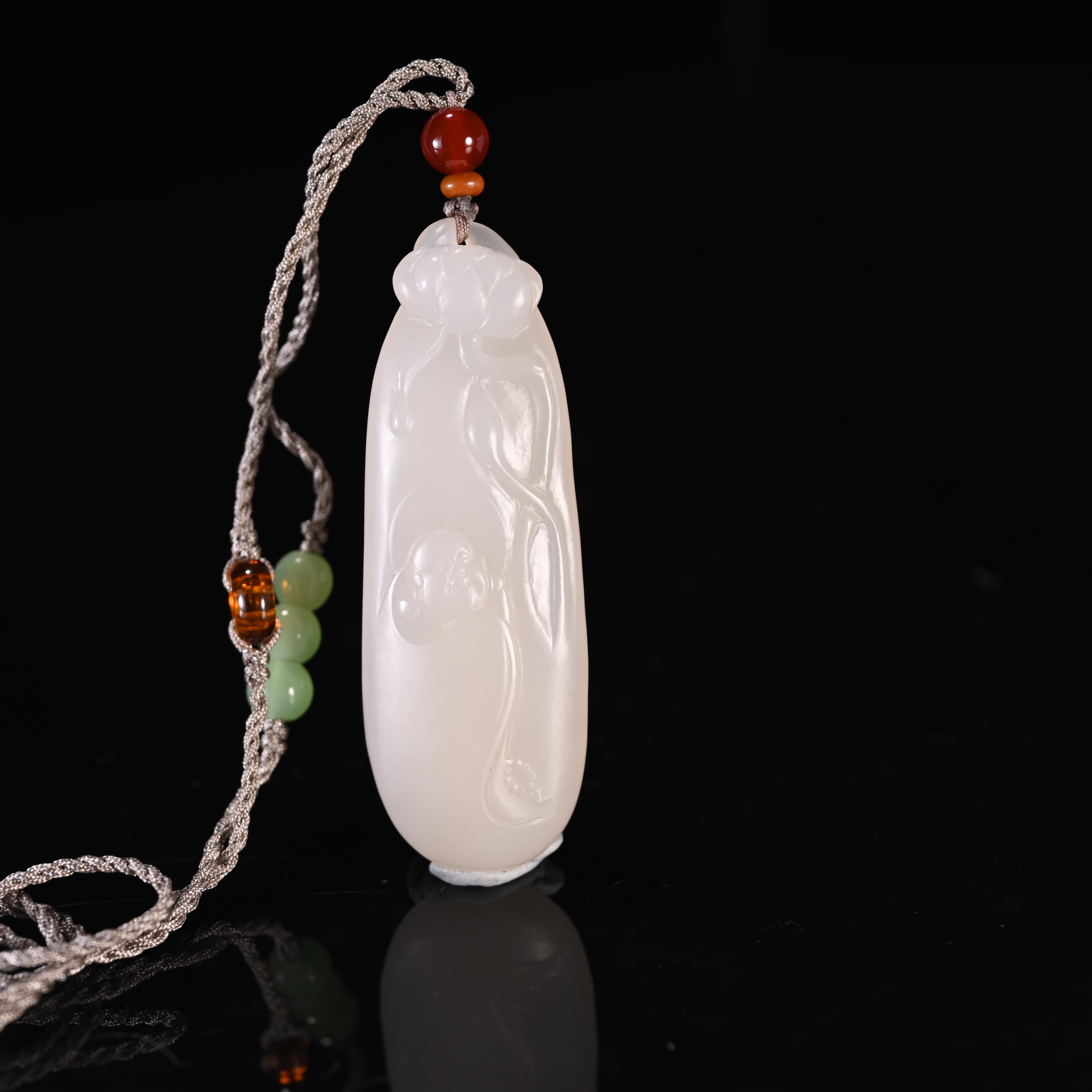 Lot8803 25YU103006和田玉藕粉弥勒佛挂件/匡时