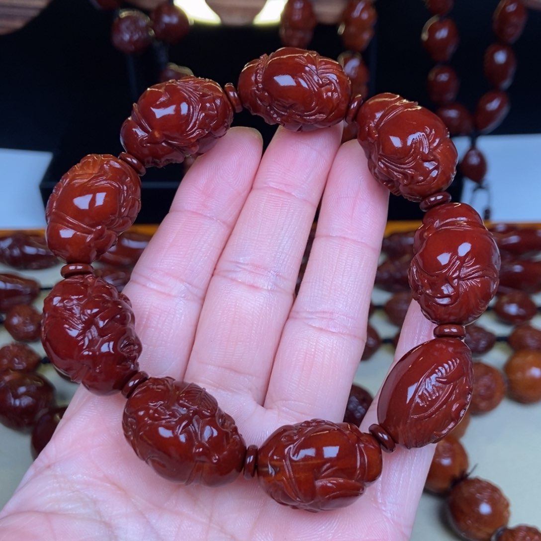 橄榄核吊坠八宝弥勒