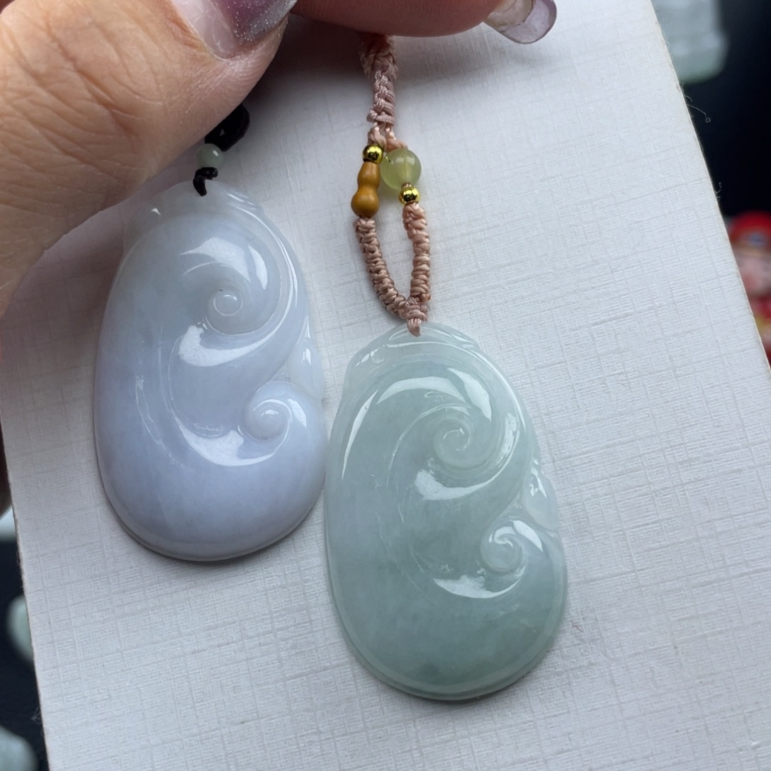 翡翠未镶嵌颈饰如意微瑕介意勿拍不退不换