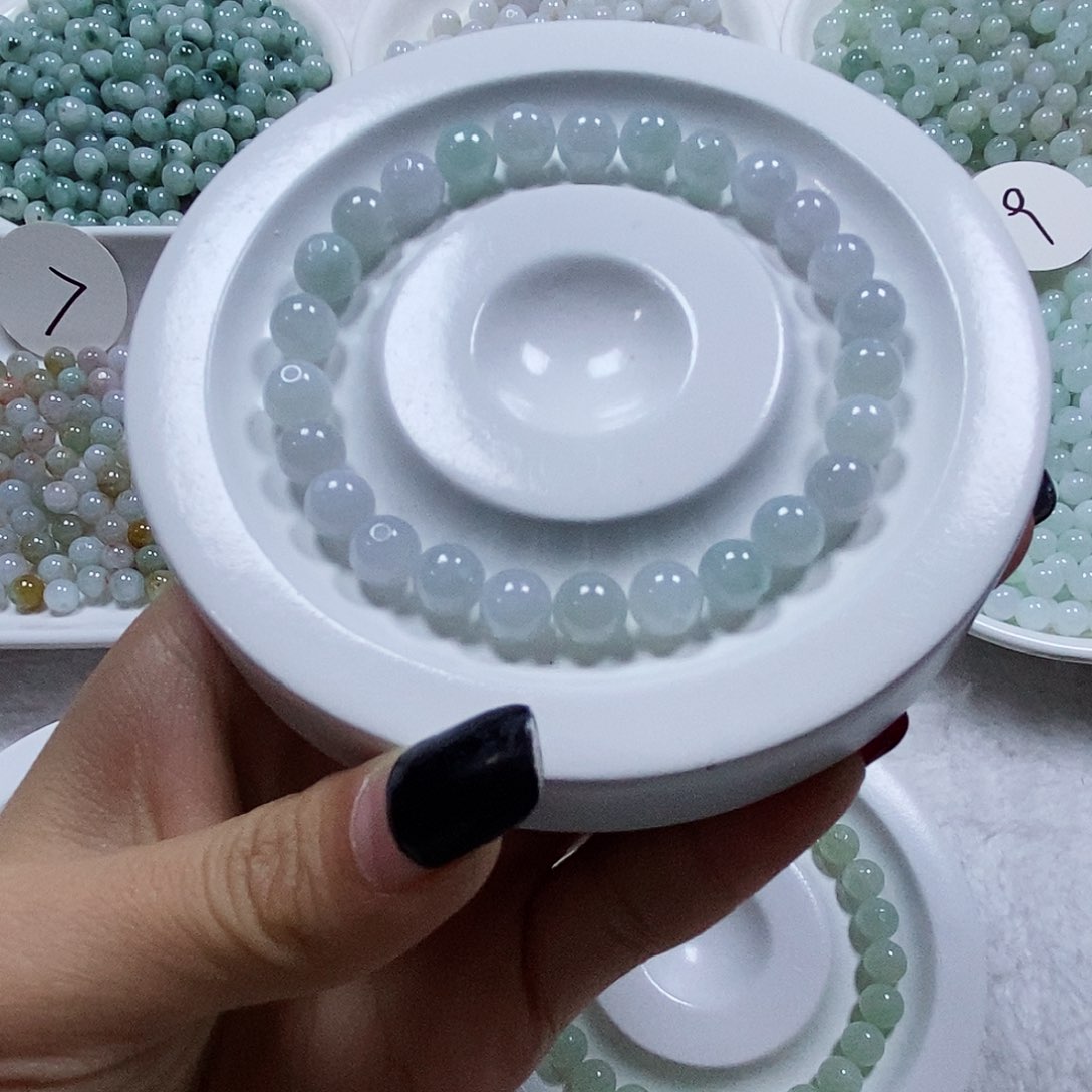 翡翠手串未镶嵌缅甸纯天然A货翡翠6.8