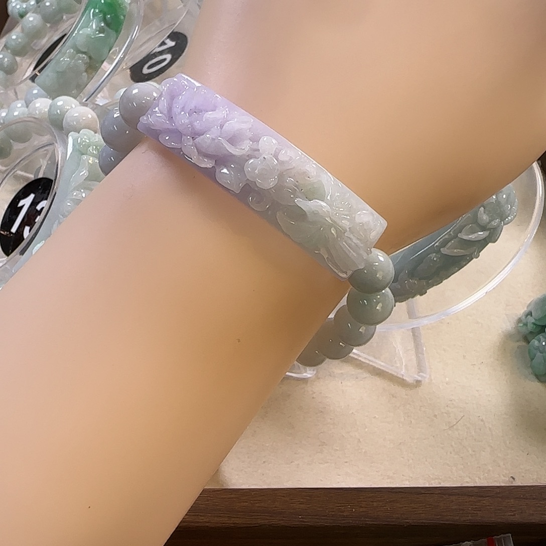 翡翠未镶嵌颈饰手牌5257