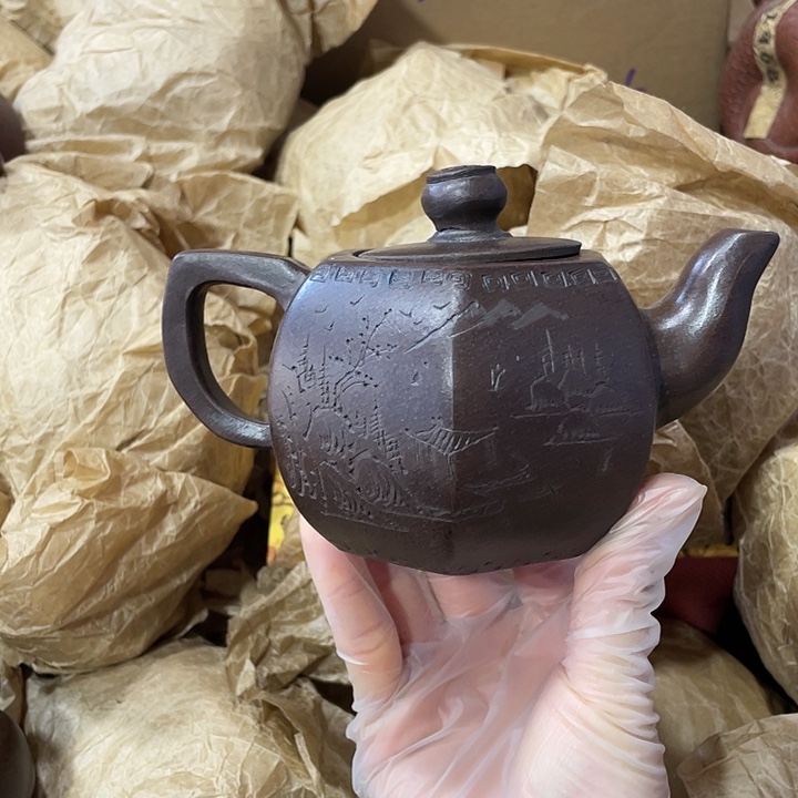 茶壶紫砂原矿泥料，手工制作一把，紫砂壶。
