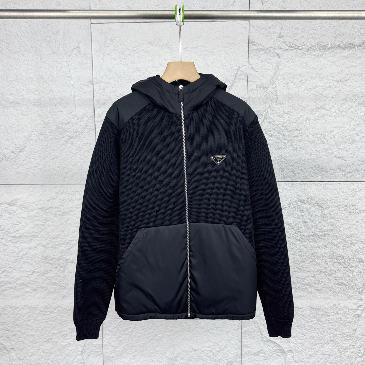 99新 Prada/普拉达 50码/拼色拉链连帽夹克外套/16475226