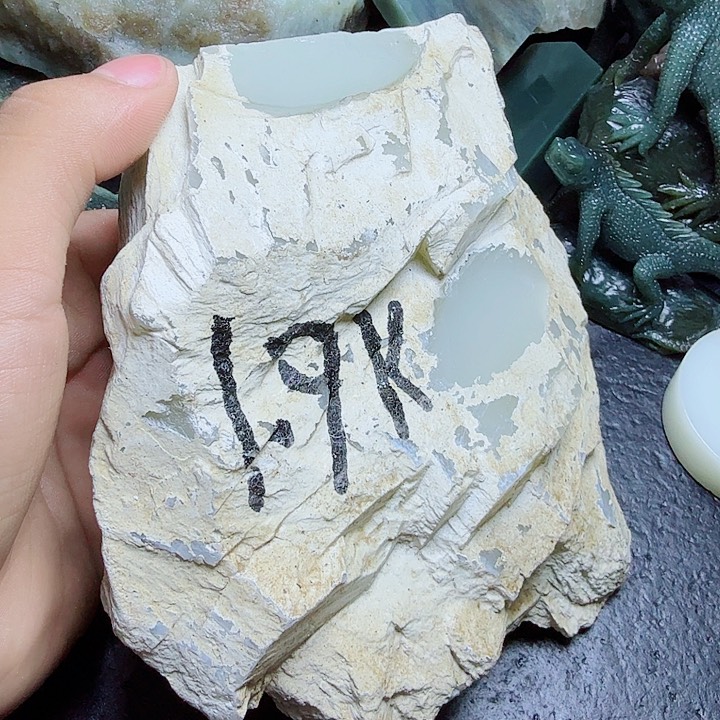 和田玉（糖玉）未镶嵌珠宝奇石最***强