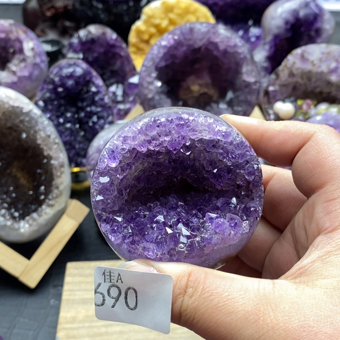 未镶嵌大型摆件（非配饰）紫晶星****间