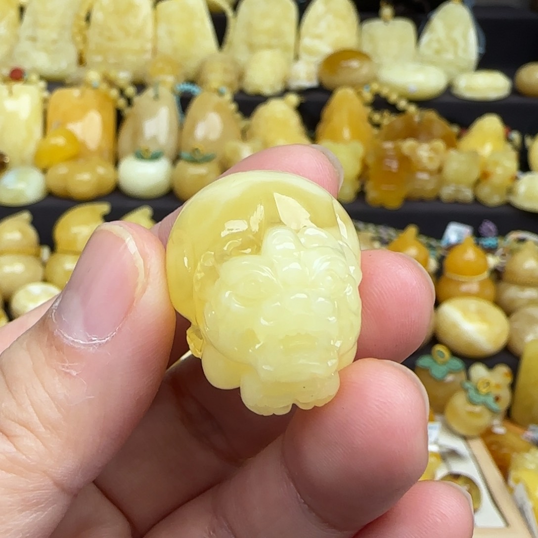 蜜蜡吊坠(不含链)未镶嵌天然蜜蜡貔貅吊坠