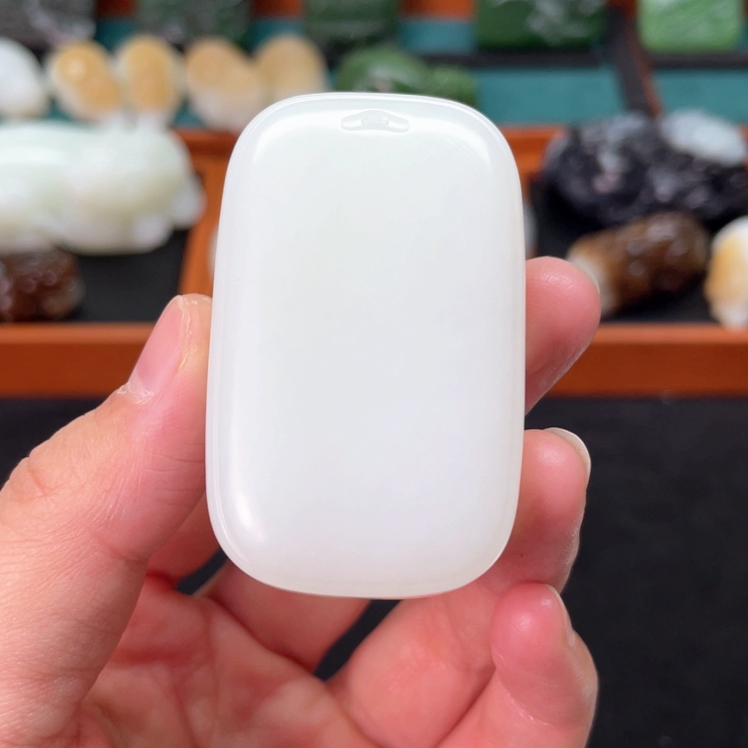 和田玉挂件未镶嵌