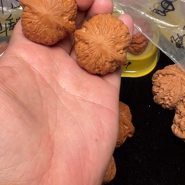 核桃40，已打底，铁锤