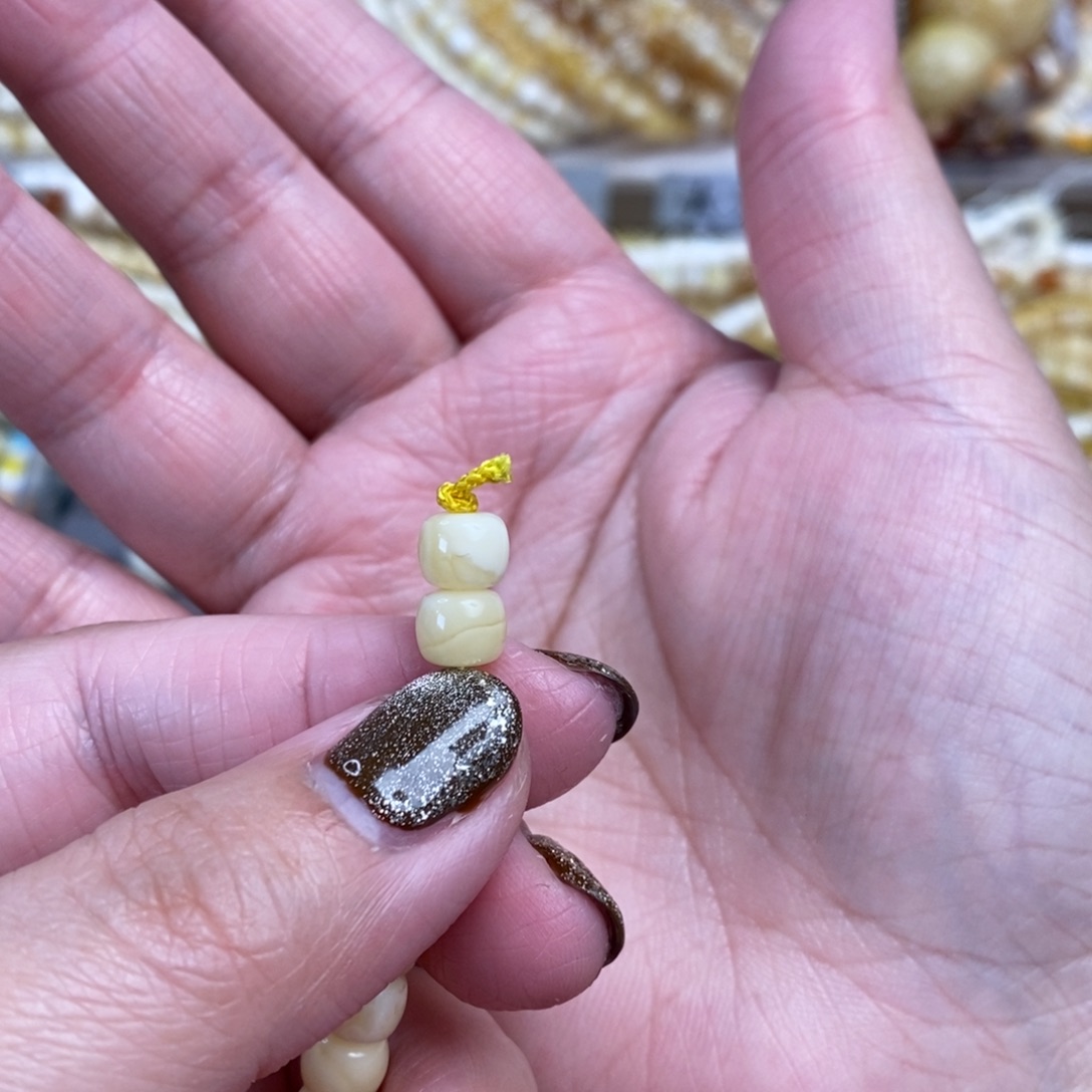 琥珀裸石未镶嵌阿尔卑斯奶白对珠6.6