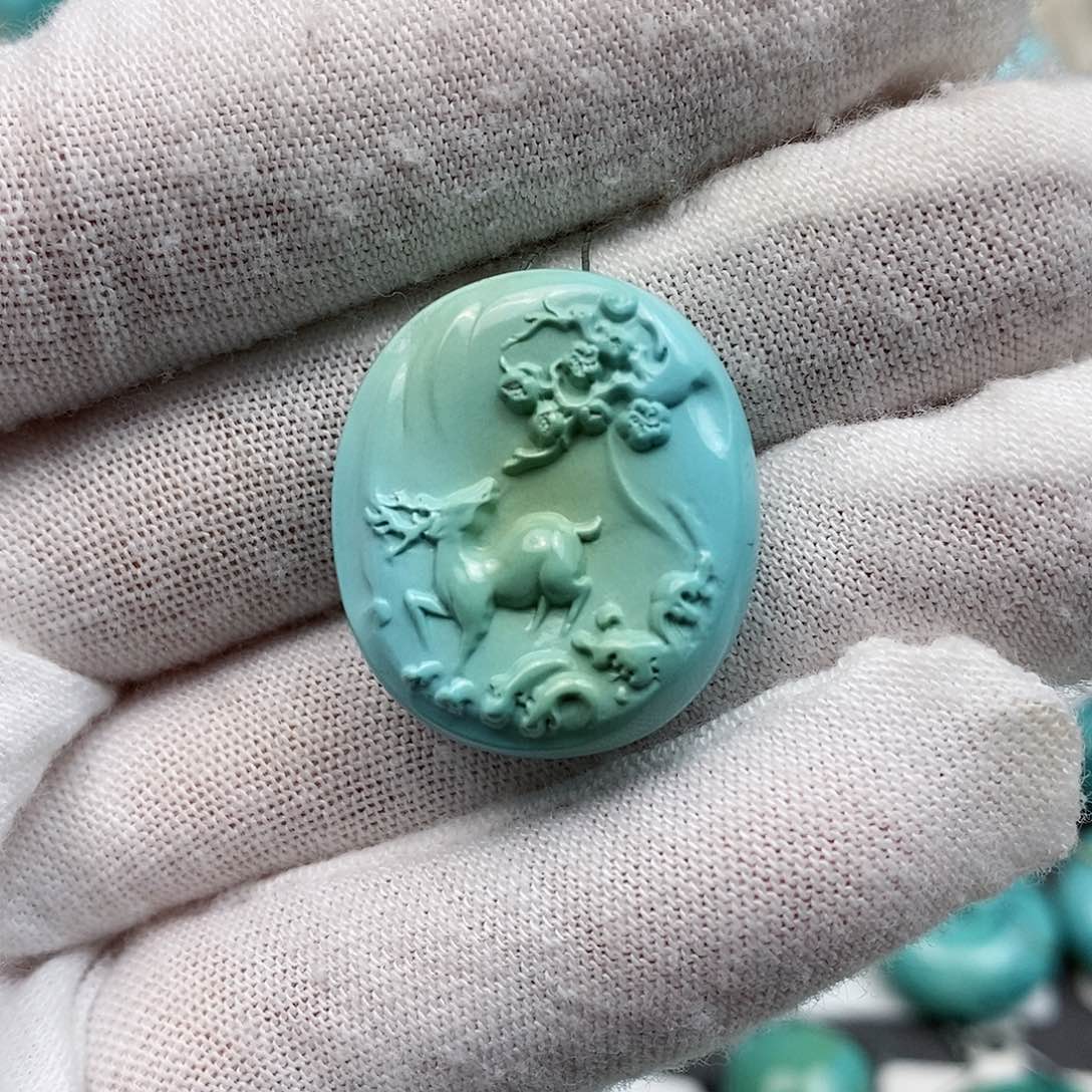 绿松石配饰未镶嵌