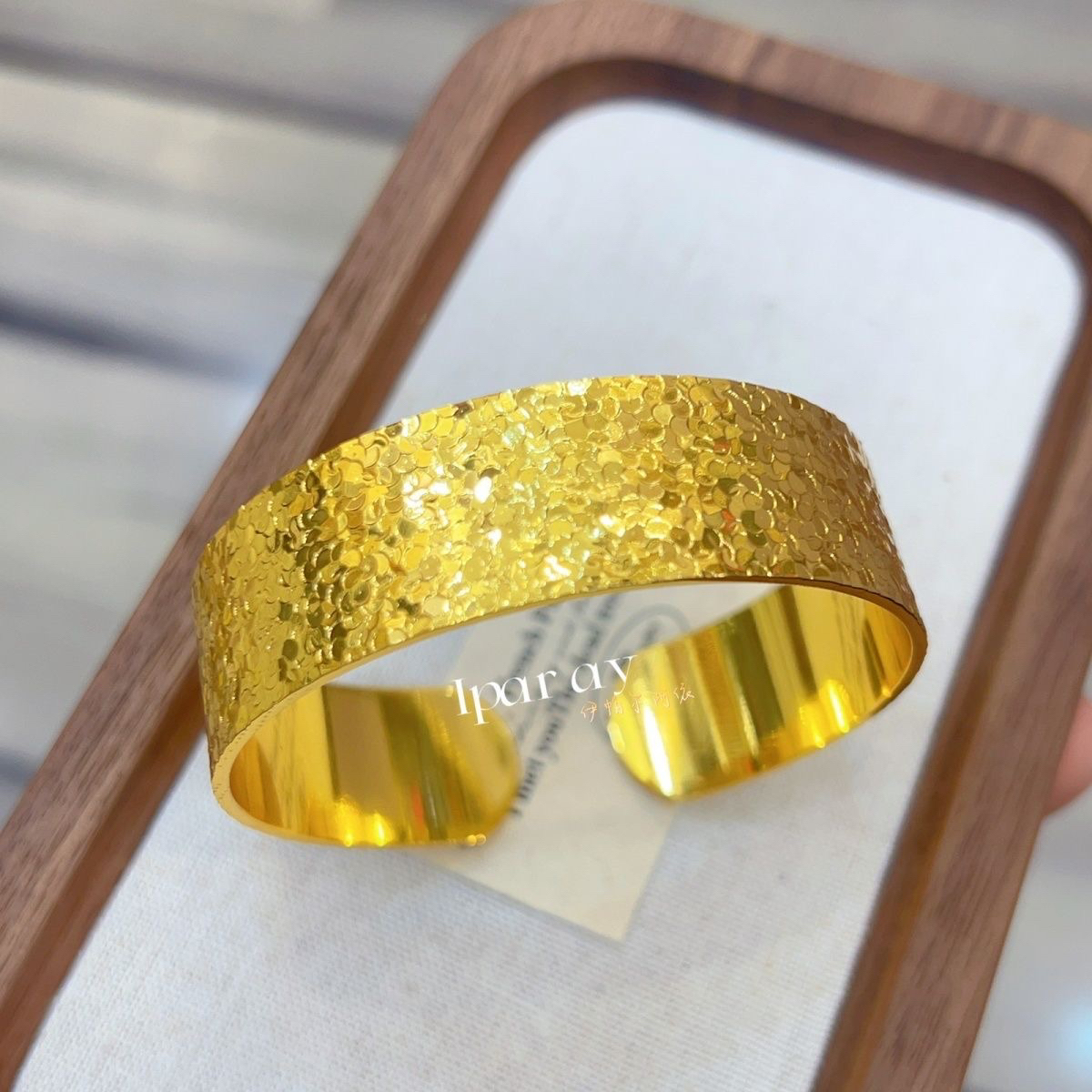 合金手镯 20mm碎碎冰开口镯子新中式复古高级感轻奢百搭金色