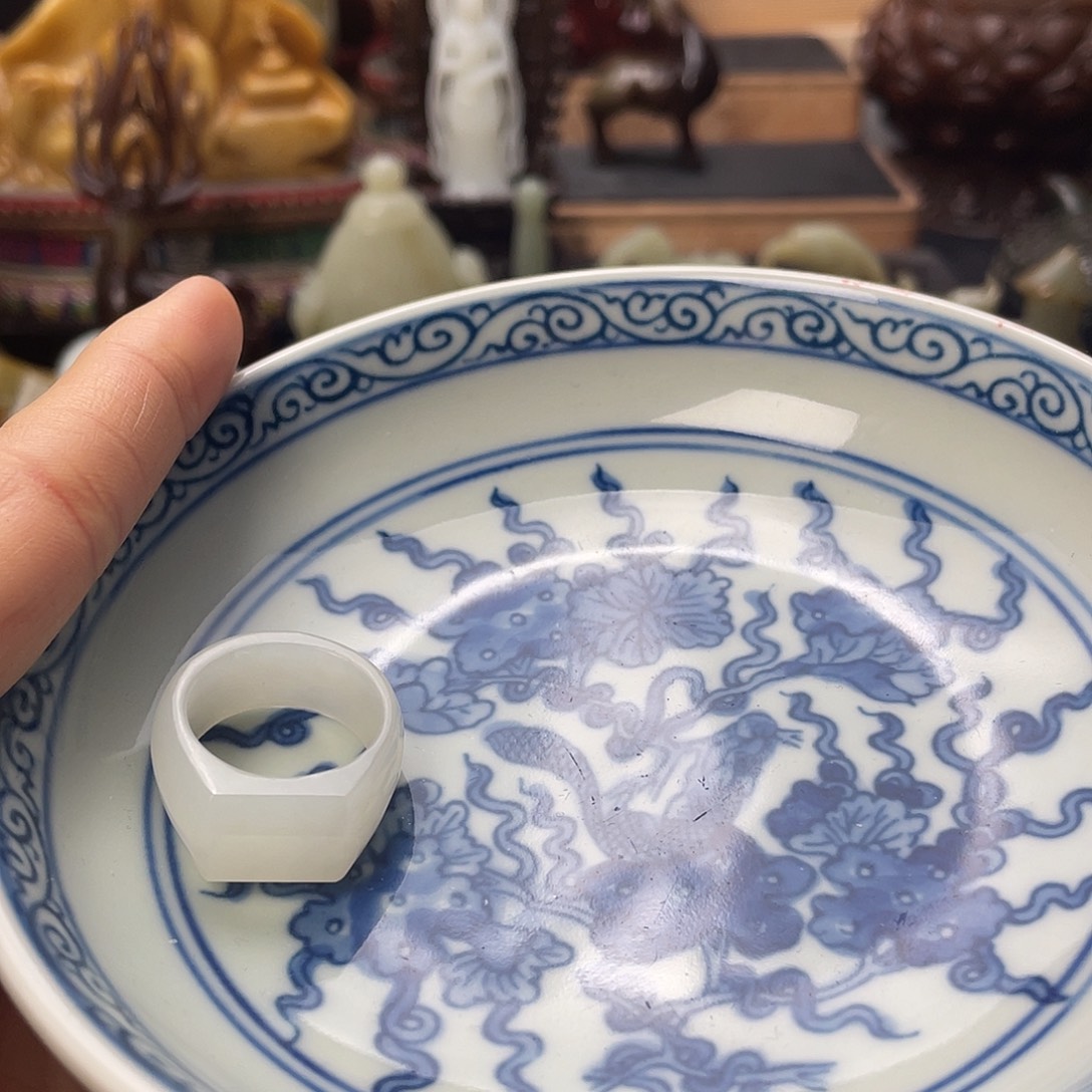 文***3瓷片新号开播磁盘一个戒指