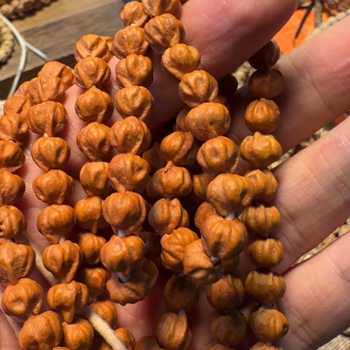 暮***。吊坠柏香籽/百香籽