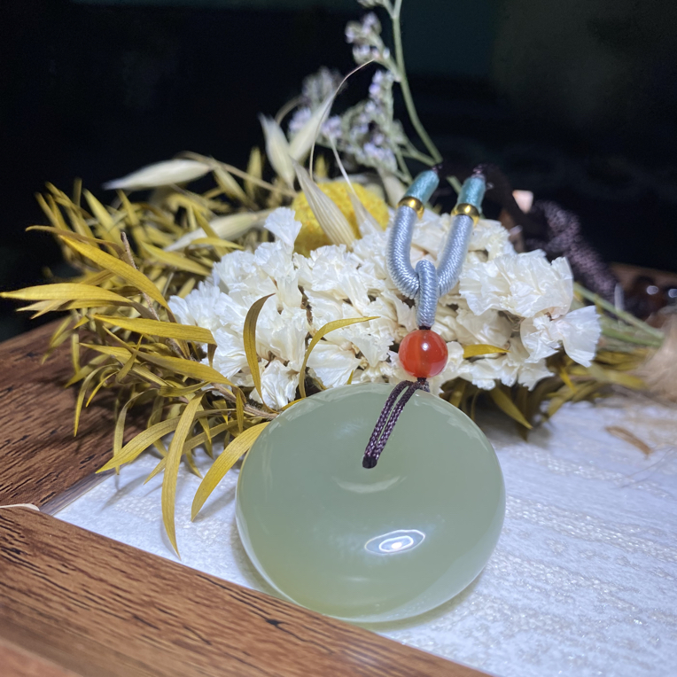 纯天然和田玉湖水绿平安扣吊坠，30mm