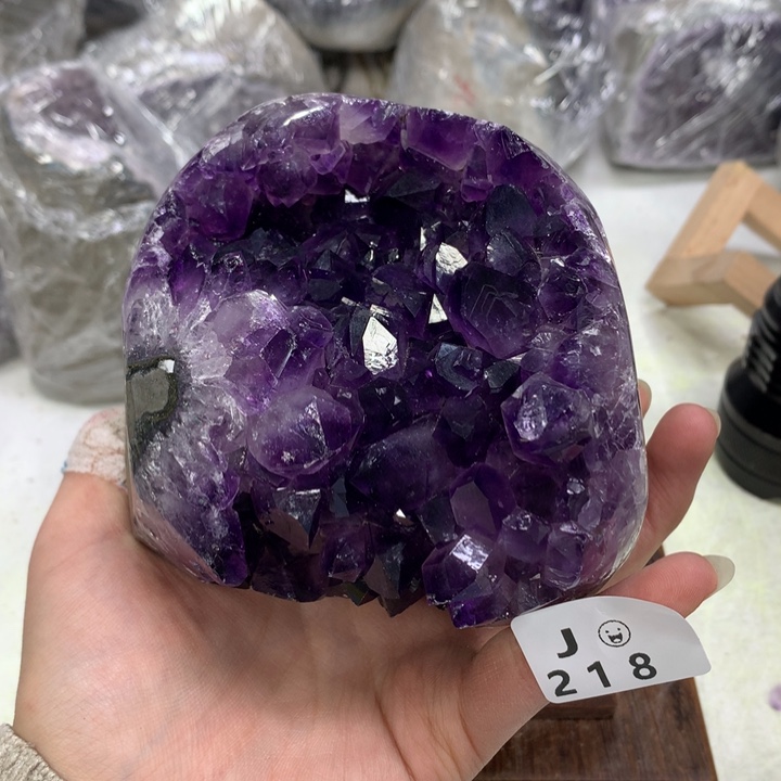 水晶大型摆件（非配饰）未镶嵌