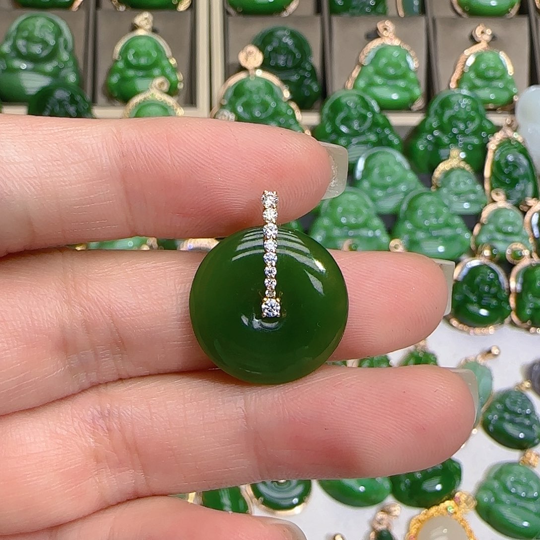 和田玉（碧玉）吊坠(不含链)18K金镶嵌