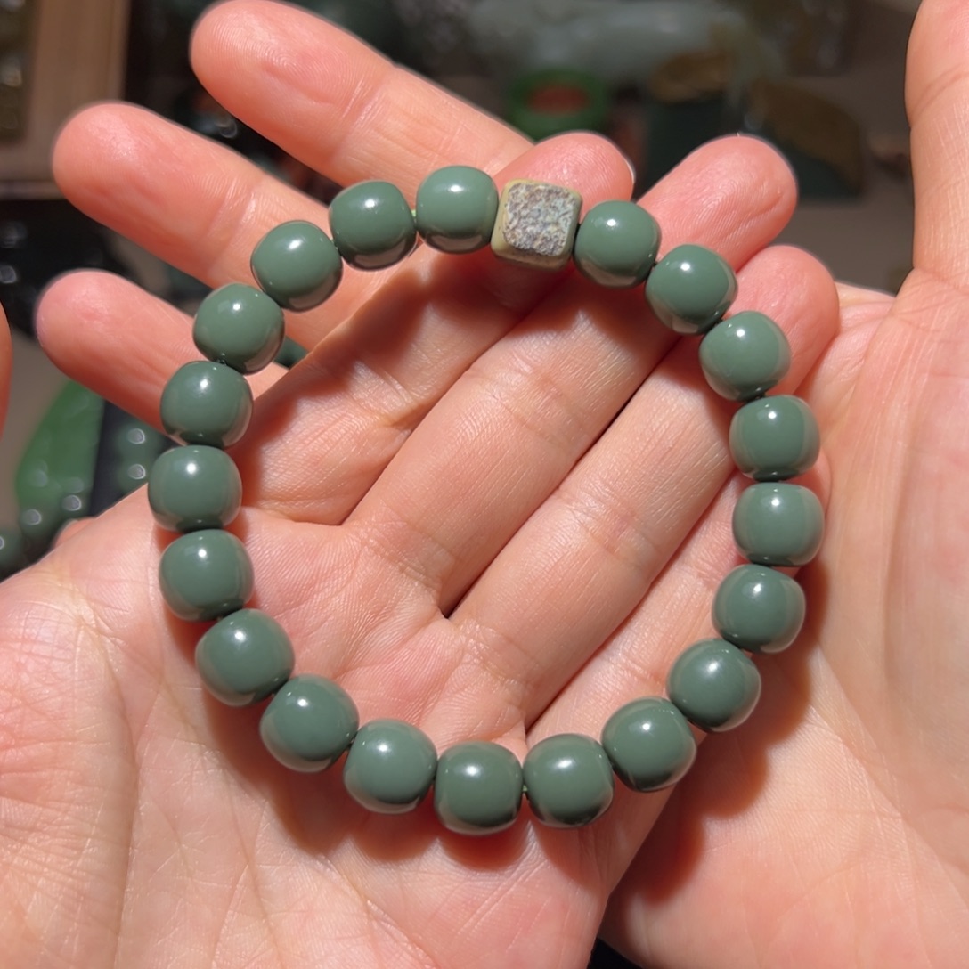 和田玉未镶嵌手链