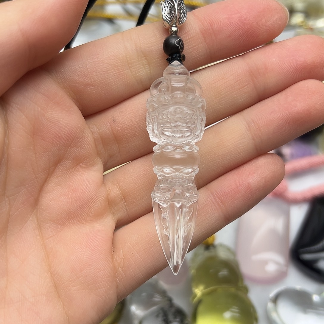 水晶未镶嵌颈饰白水晶金刚杵
