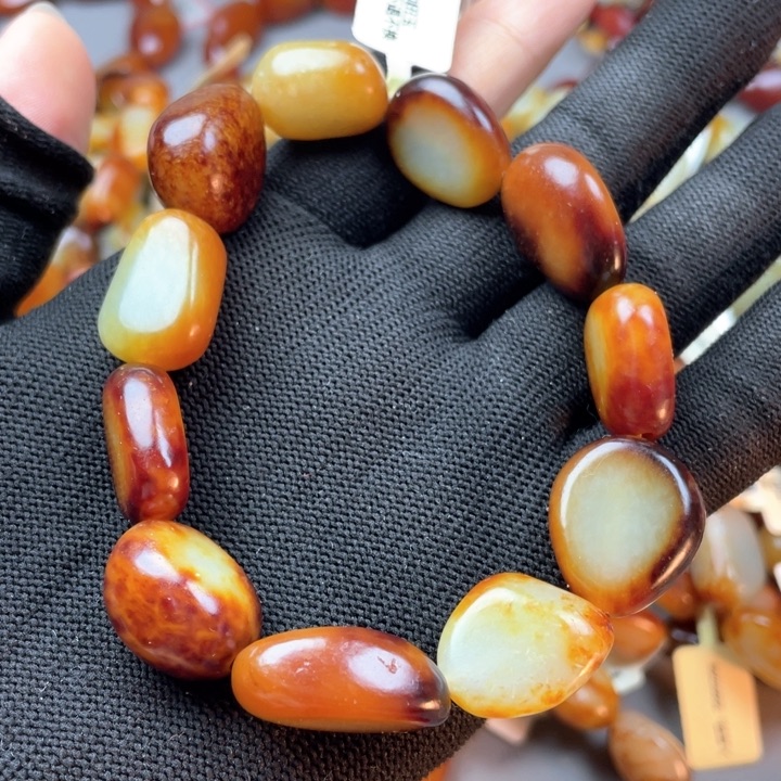 和田玉未镶嵌手链