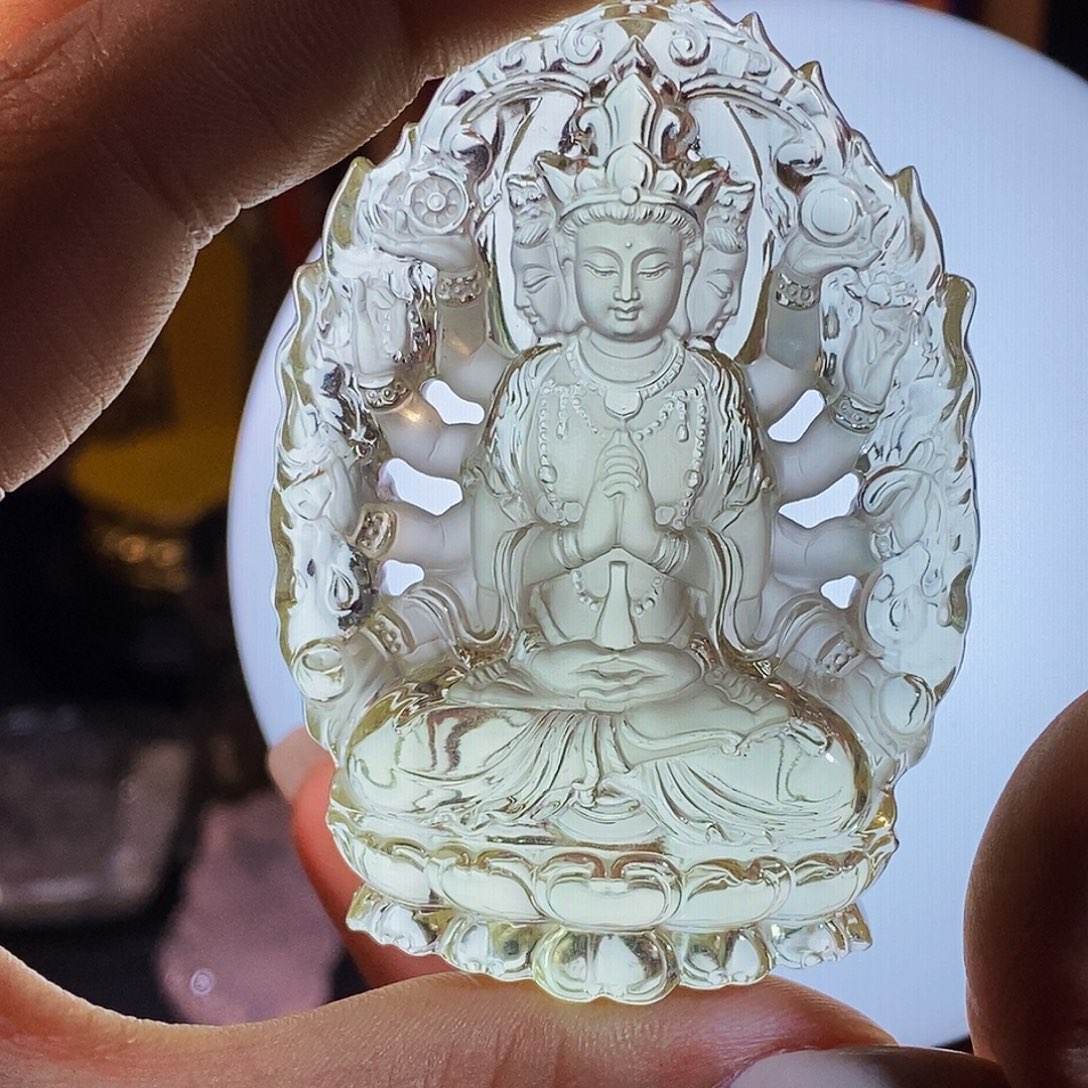 平***安水晶未镶嵌颈饰吊坠