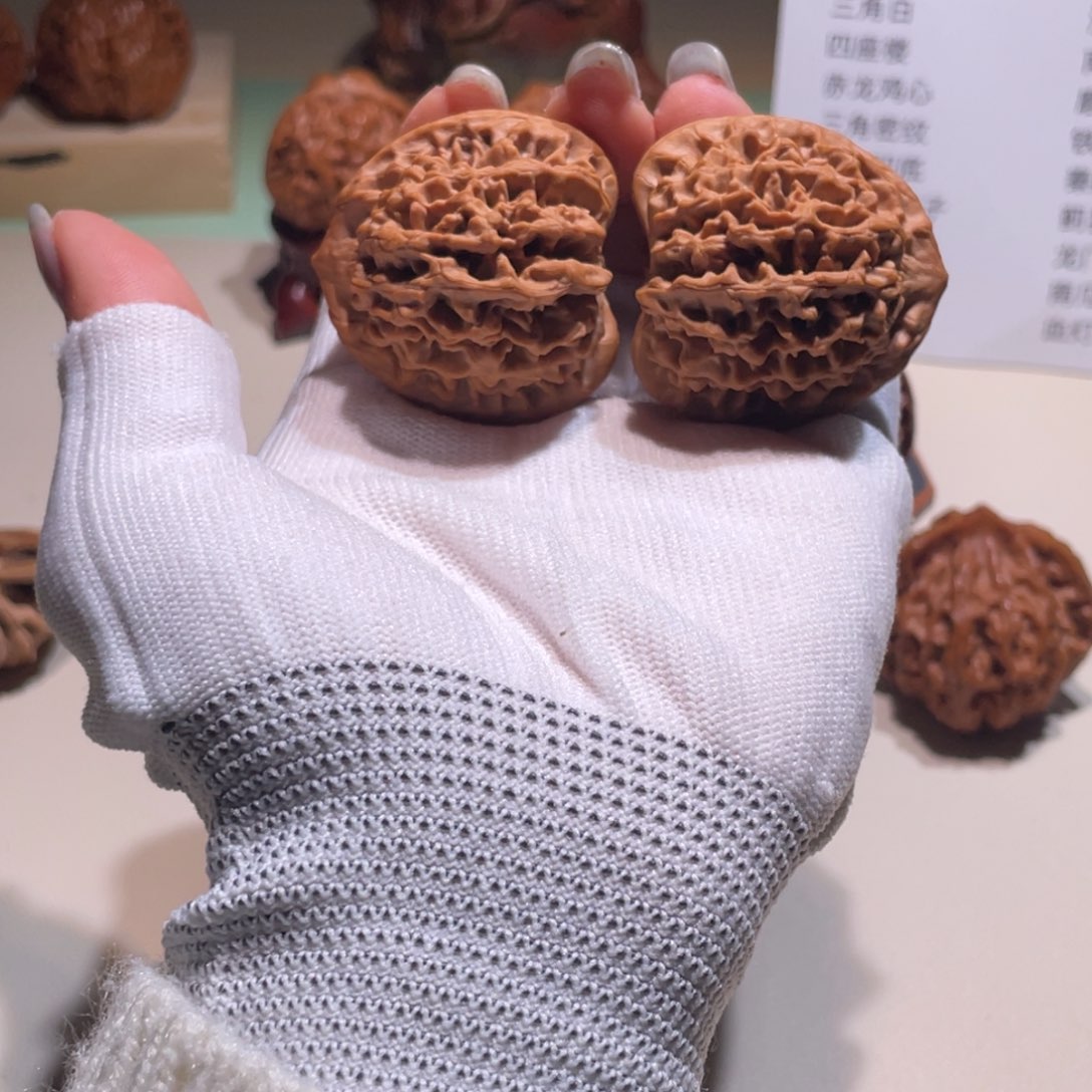 吊坠文玩核桃39.37秦闷3975