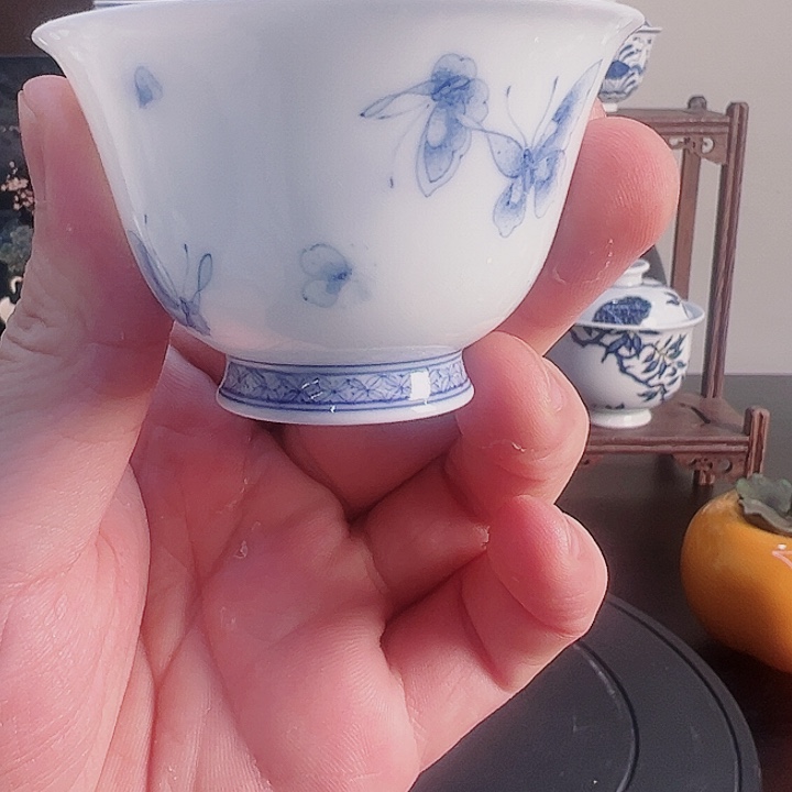 景德镇陶瓷艺术花蝶杯