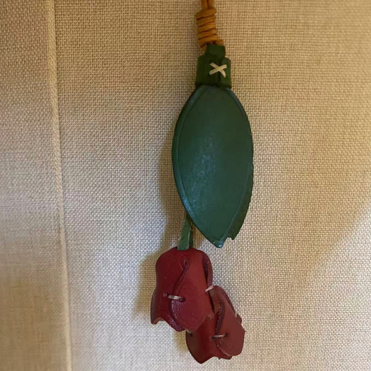 手工牛皮郁金香挂件