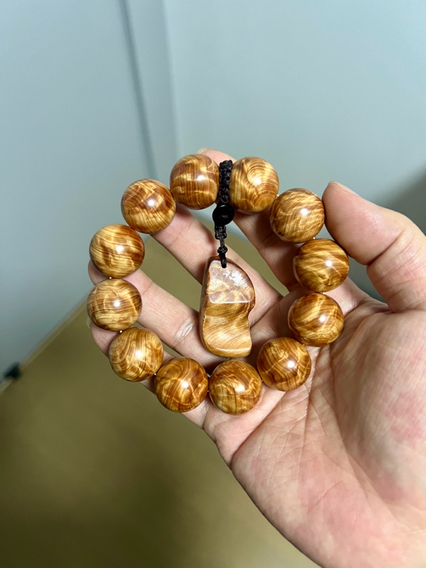 太行崖柏 2.0爆满龙胆闪电