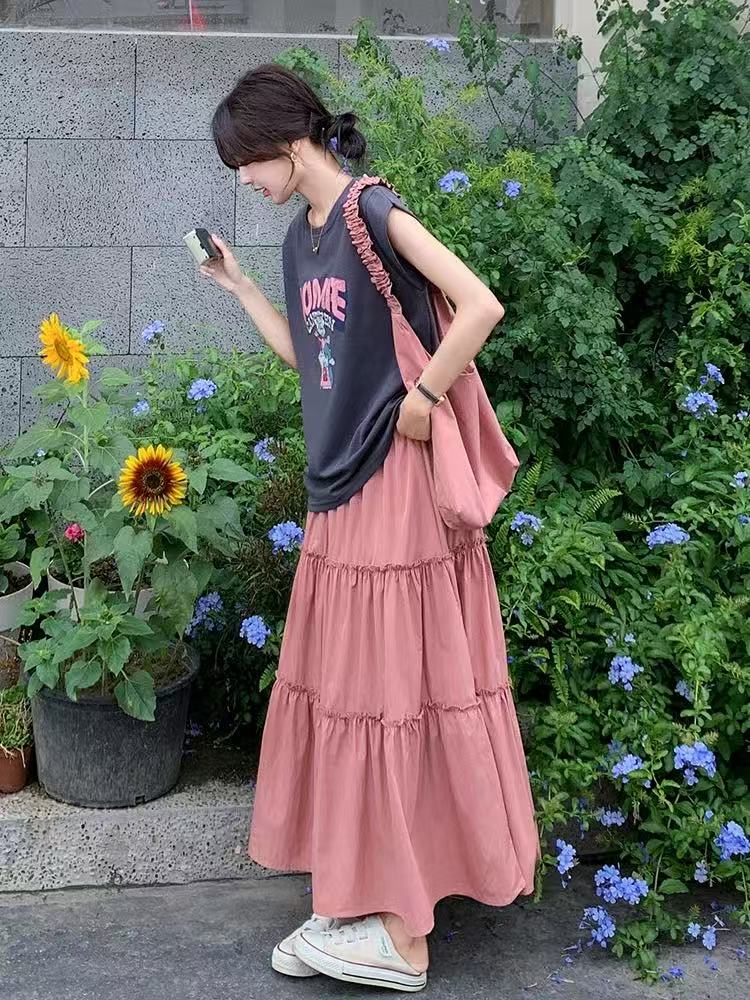 减龄松弛感穿搭女2025夏季新款卡通印花无袖上衣半身裙套装赠包包