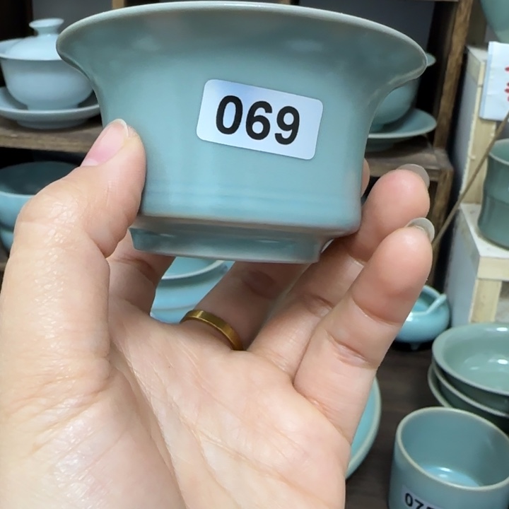 编号039手工仿古釉开片瓷墨*寒