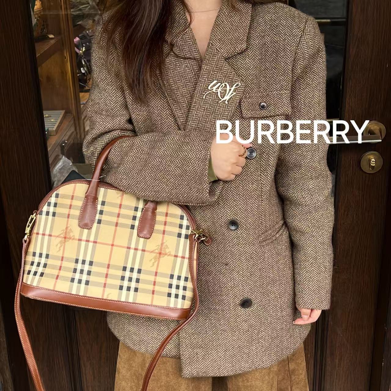 95新 BURBERRY/博柏利 L95经典百搭十字战马格纹手提包95新