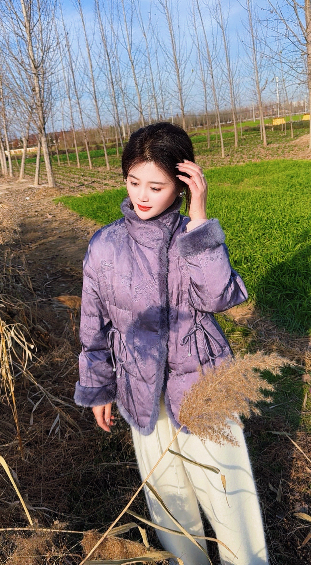 紫色印花拼水貂外套